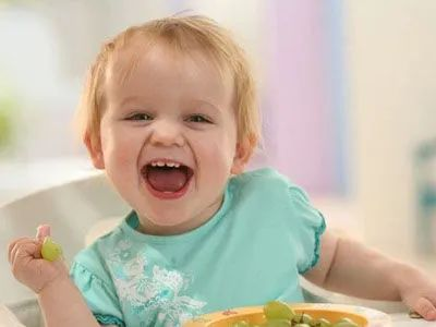 宝宝猛长期的表现