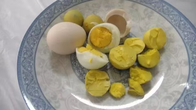 蛋黄油是个宝，掌握制作方法不可少！